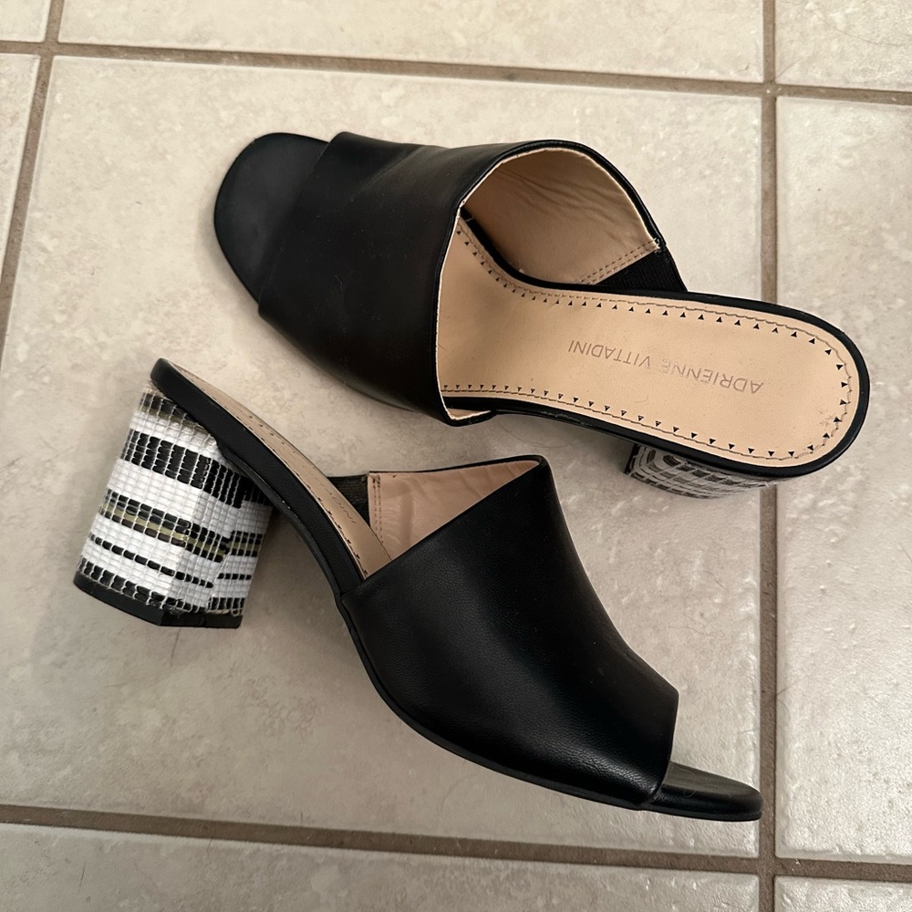 Adrienne Vittadini Black Leather Mule Sandals with Patterned Block Heel